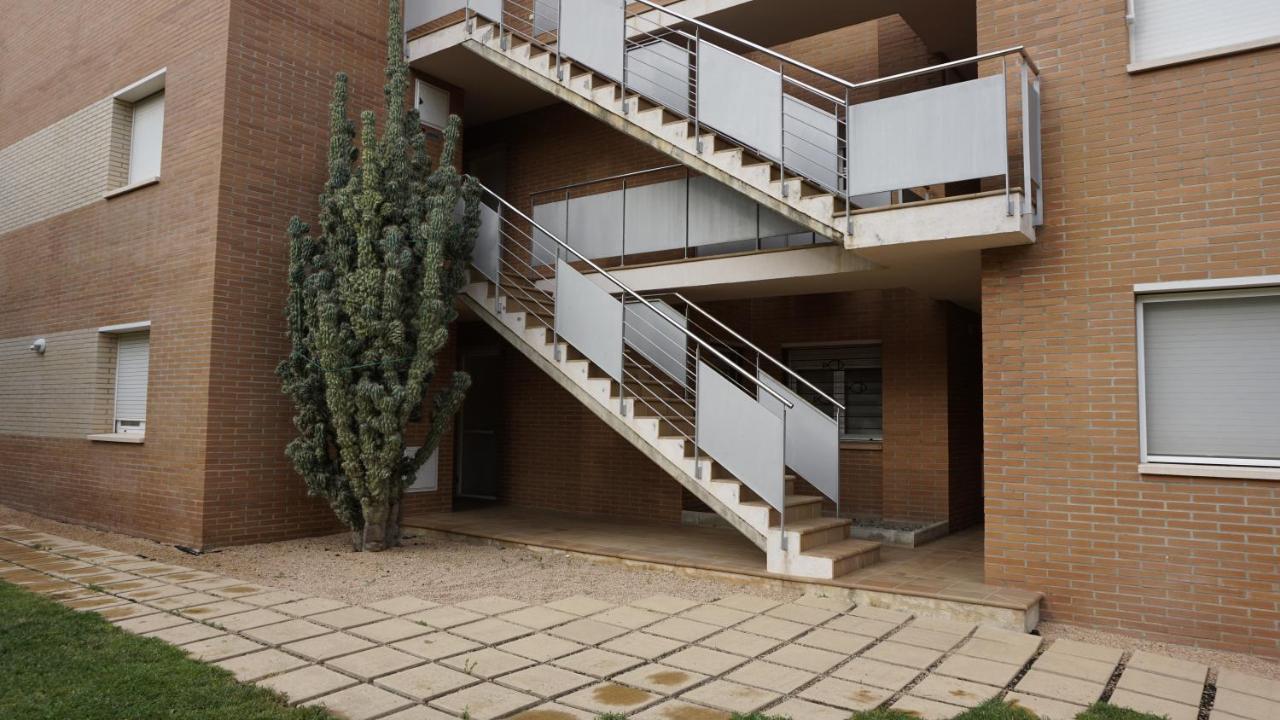 Encantador Apartamento Familiar 4 Px Con Terraza, Parking Y Wi-Fi En Llança 외부 사진